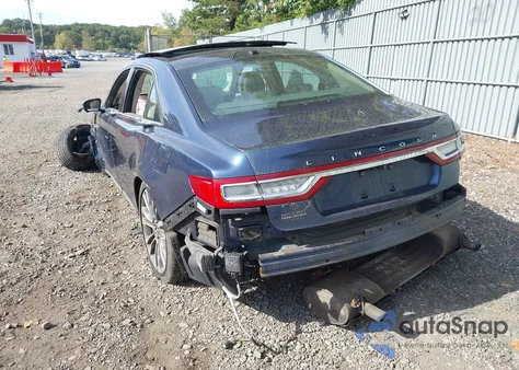 2017 Lincoln Continental Select z USA, uszkodzony, nr VIN 1LN6L9TP8H5561075
